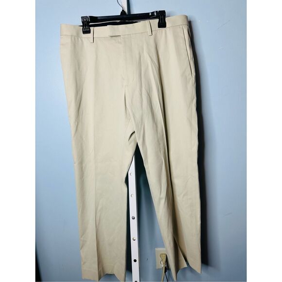 Banana Republic Tailored Slim Fit ITALIAN STRETCH CHINO Off White 36 by 30 - Picture 3 of 6